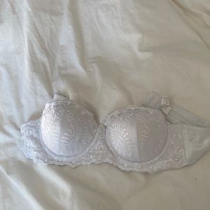 Maidenform Sweet Nothings strapless white bra size 34A